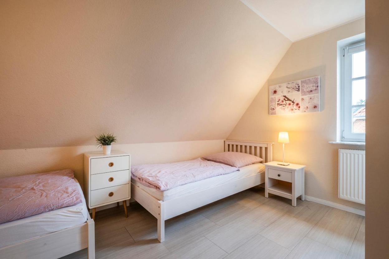 Ferienhaus Wiesenblick, Familie Creutz ザンクト・ペーター・オルディング エクステリア 写真