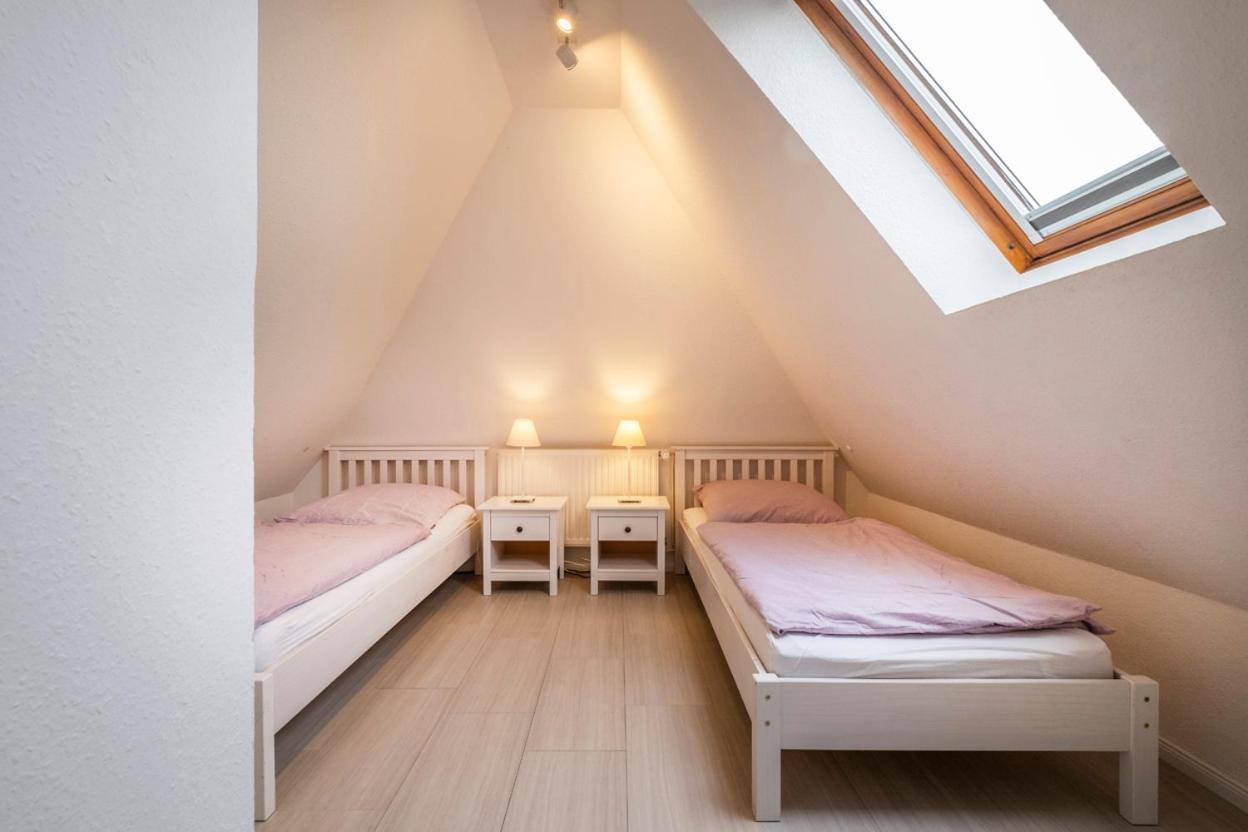 Ferienhaus Wiesenblick, Familie Creutz ザンクト・ペーター・オルディング エクステリア 写真