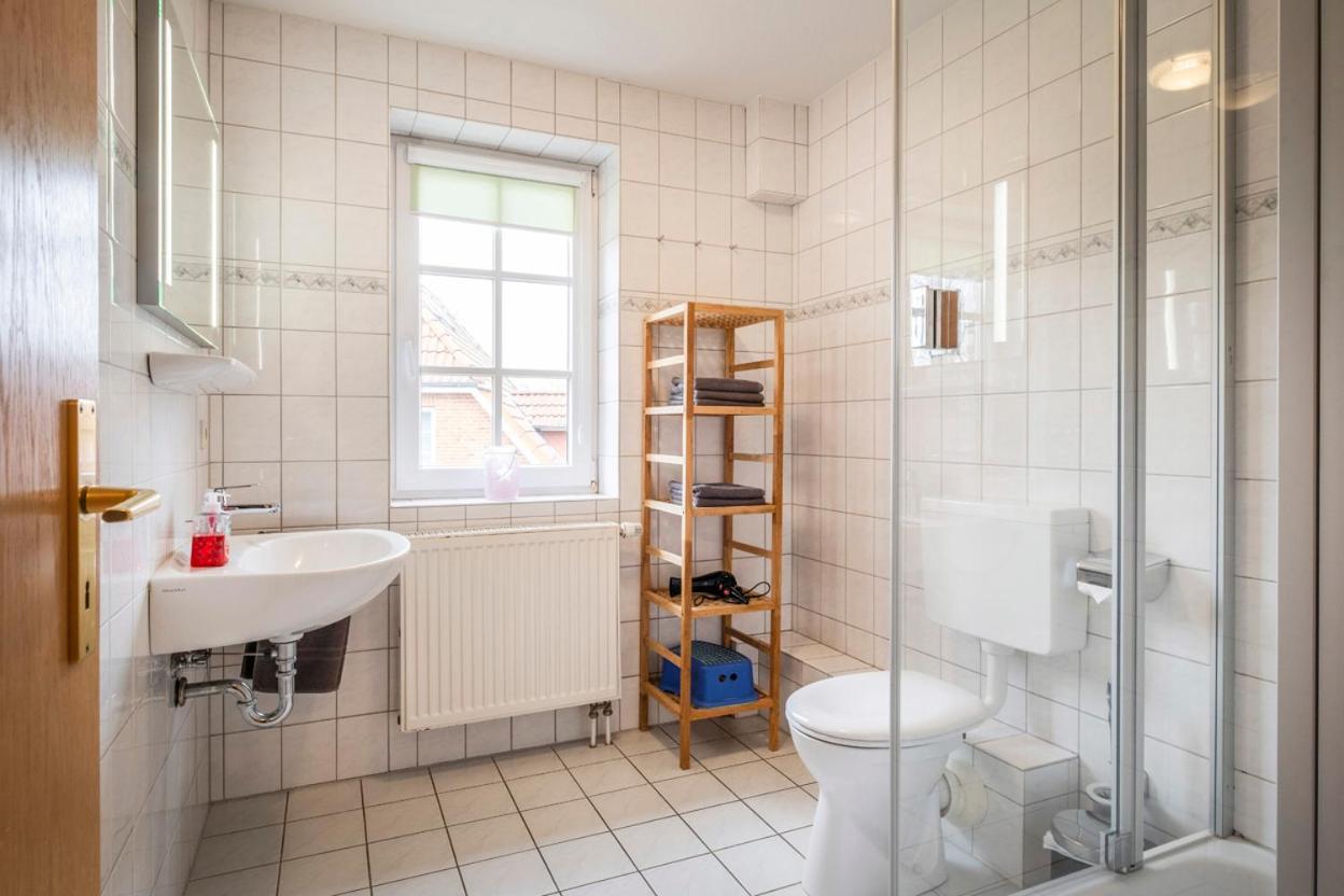 Ferienhaus Wiesenblick, Familie Creutz ザンクト・ペーター・オルディング エクステリア 写真
