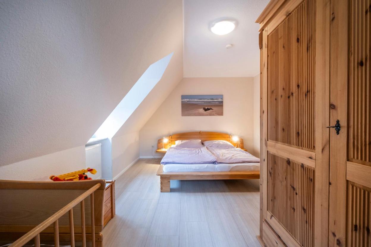 Ferienhaus Wiesenblick, Familie Creutz ザンクト・ペーター・オルディング エクステリア 写真